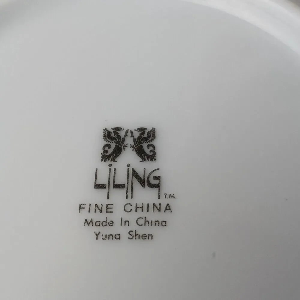 Vintage Blooming by Liling 9'' VEGETABLE BOWL